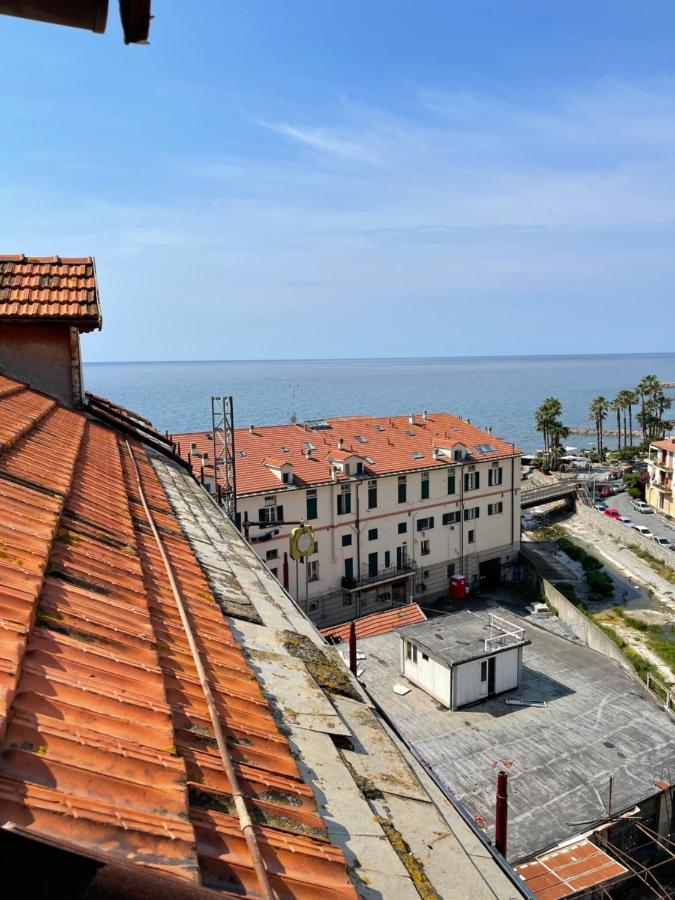 Appartamento Sul Mare Alla Foce Imperia Dış mekan fotoğraf
